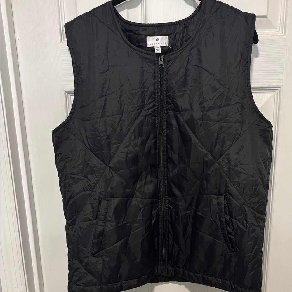 Socialite Black Quilted Vest